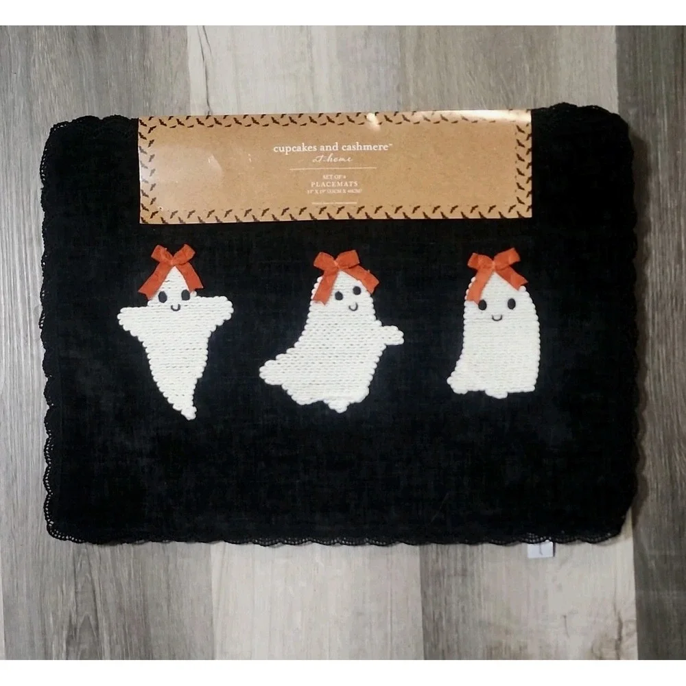 CUPCAKES & CASHMERE Halloween Ghost Girls Placemats Black Lace Trim 4 Pc 13